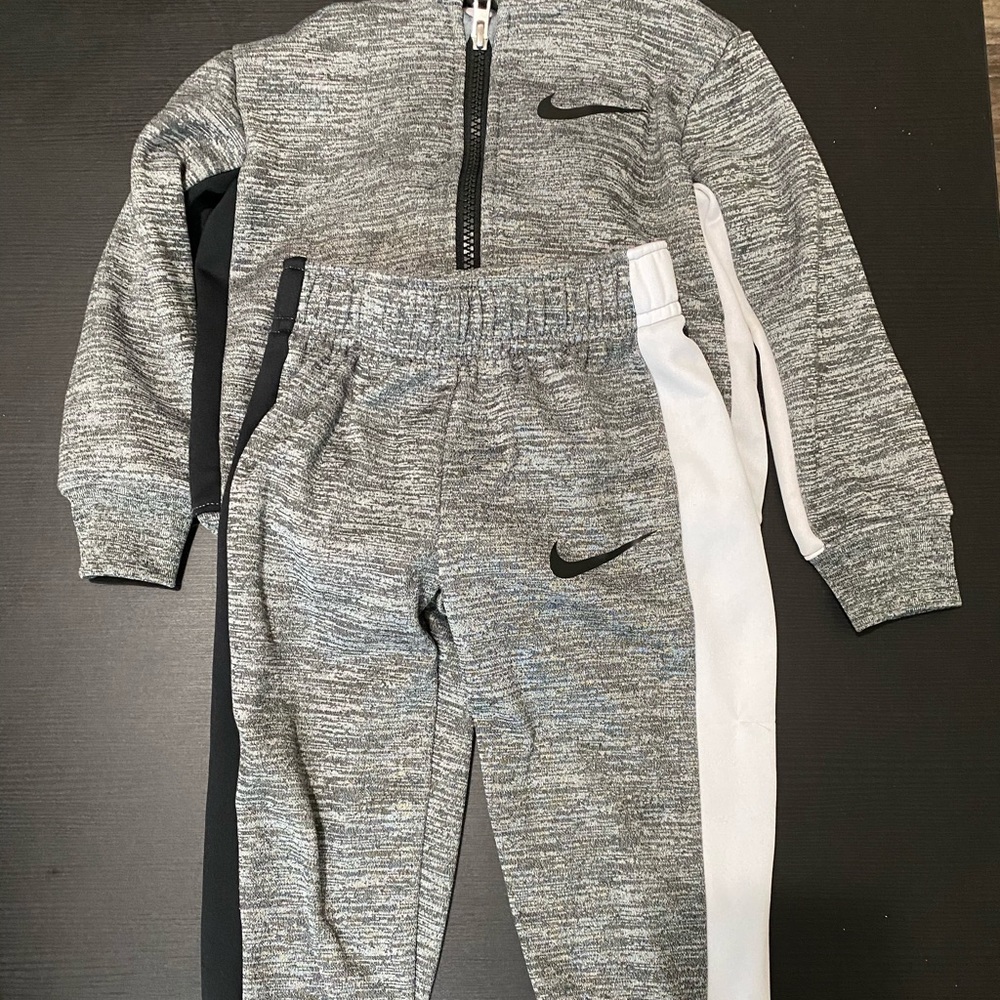 Infant Nike outfit